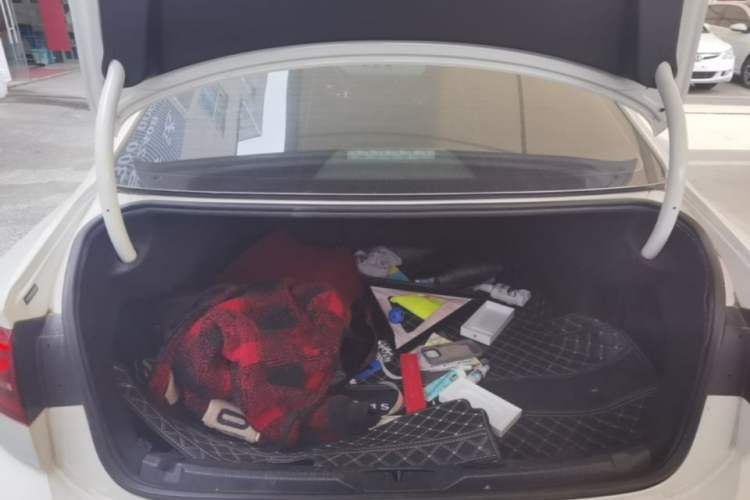 Used Volkswagen Lamando 2019 230TSI DSG Fashion Edition China VI Trunk