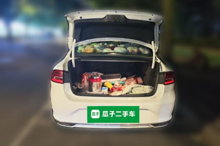 Used Volkswagen Lamando 2019 230TSI DSG Fashion Edition China VI Trunk