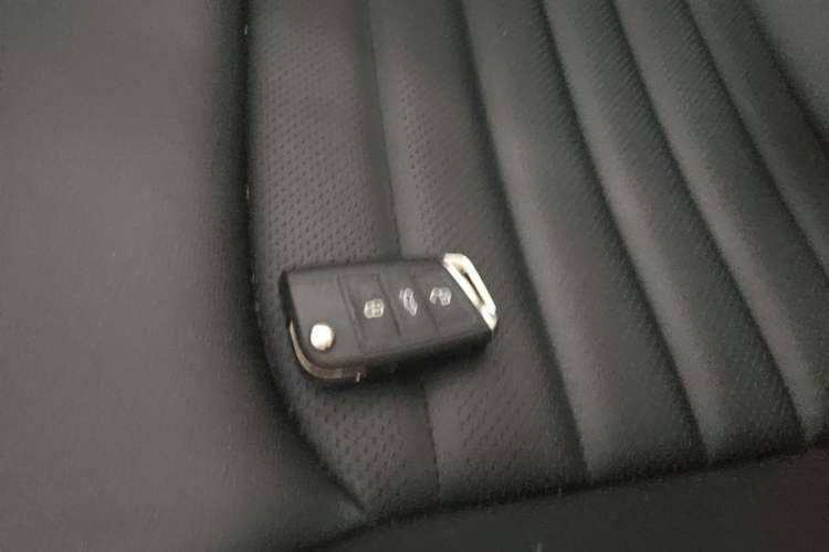 Used Volkswagen Lamando 2019 280TSI DSG Comfort Edition China V Standard Vehicle Key