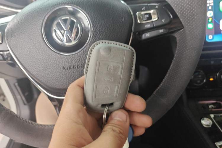 Used Volkswagen Lamando 2019 280TSI DSG Comfort Edition China VI standard Vehicle Key