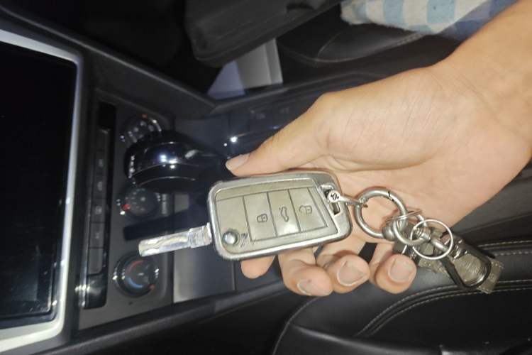 Used Volkswagen Lamando 2019 230TSI DSG Fashion Edition China VI Vehicle Key