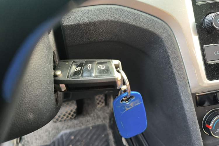 Used Volkswagen Lamando 2019 230TSI DSG Fashion Edition China V Standard Vehicle Key