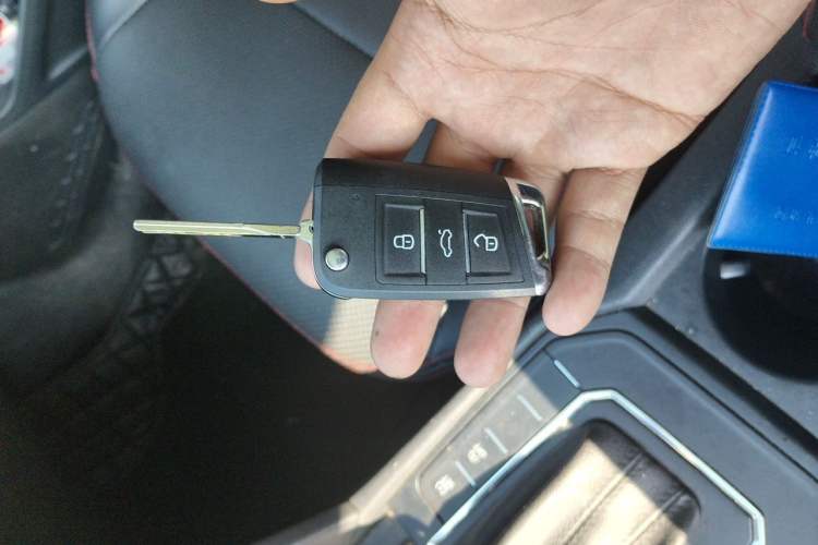 Used Volkswagen Lamando 2019 230TSI DSG Fashion Edition China VI Vehicle Key
