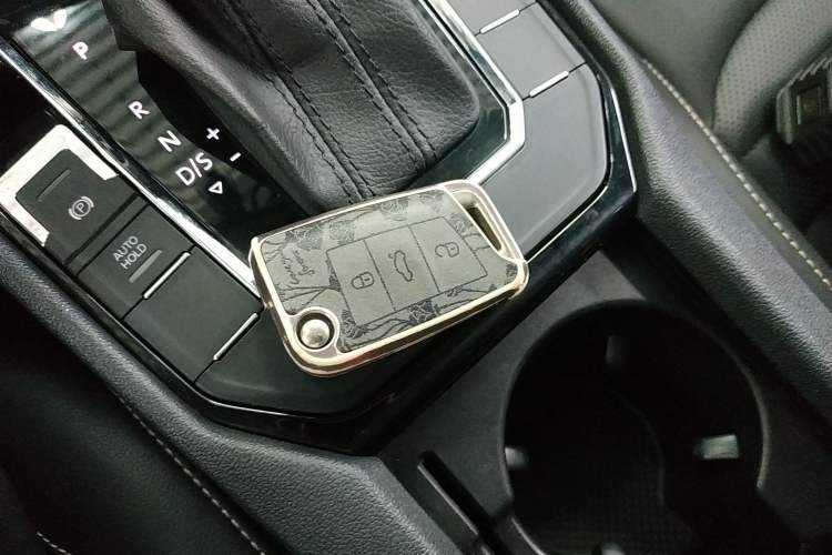 Used Volkswagen Lamando 2019 280TSI DSG Comfort Edition China VI standard Vehicle Key