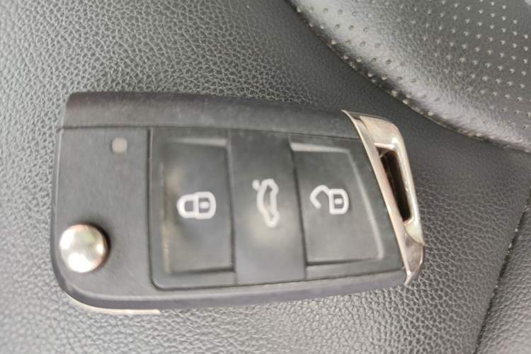 Used Volkswagen Lamando 2019 280TSI DSG Comfort Edition China V Standard Vehicle Key