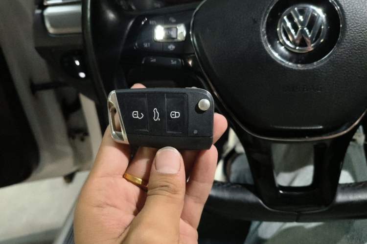 Used Volkswagen Lamando 2019 280TSI DSG Comfort Edition China V Standard Vehicle Key
