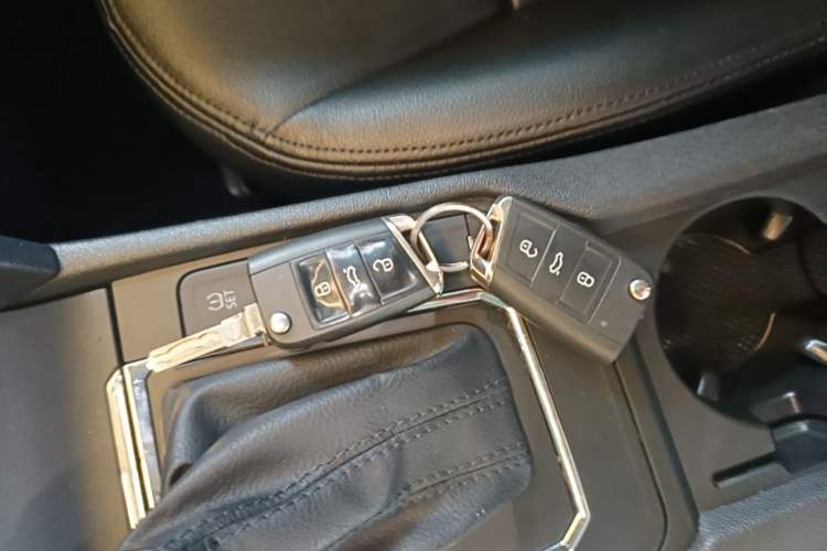 Used Volkswagen Lamando 2019 230TSI DSG Fashion Edition China VI Vehicle Key