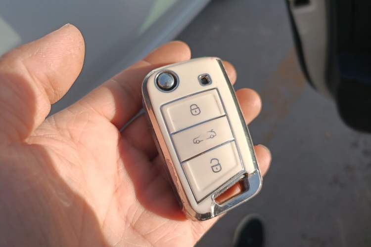 Used Volkswagen Lamando 2019 280TSI DSG Luxury Edition China VI Standard Vehicle Key