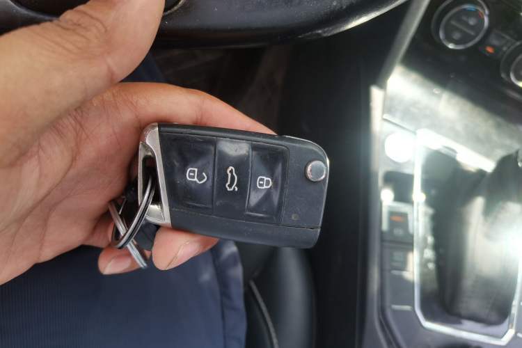 Used Volkswagen Lamando 2019 280TSI DSG Comfort Edition China V Standard Vehicle Key