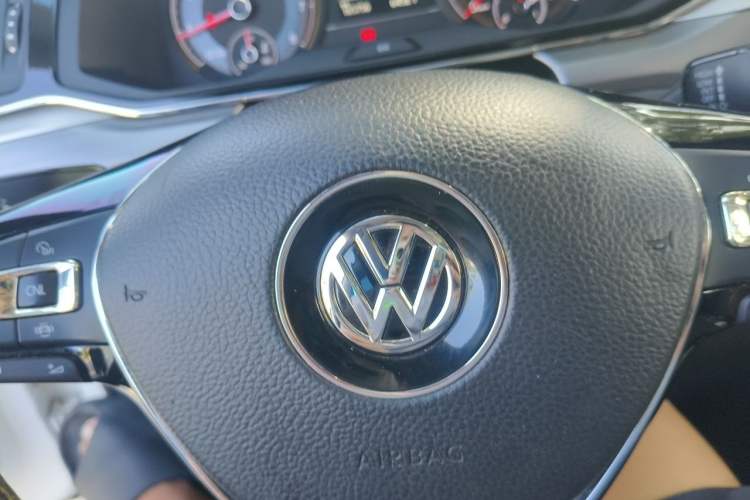 Used Volkswagen Lamando 2019 280TSI DSG Comfort Edition China VI standard Vehicle Key