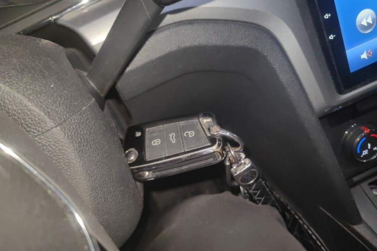 Used Volkswagen Lamando 2019 230TSI DSG Fashion Edition China VI Vehicle Key