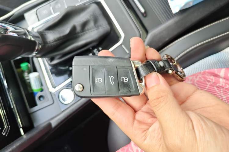 Used Volkswagen Lamando 2019 280TSI DSG Comfort Edition China VI standard Vehicle Key