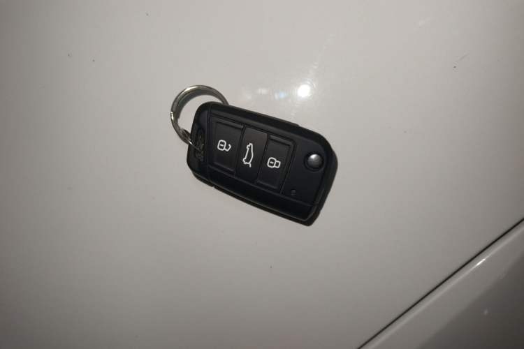 Used Volkswagen Lamando 2019 280TSI DSG Comfort Edition China V Standard Vehicle Key
