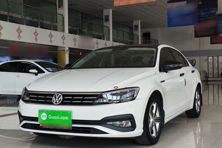 Used Volkswagen Lamando 2019 230TSI DSG Fashion Edition China V Standard Guazi used car, China used car export, Used car for sale, Used  cars, Cheapest cars for sale