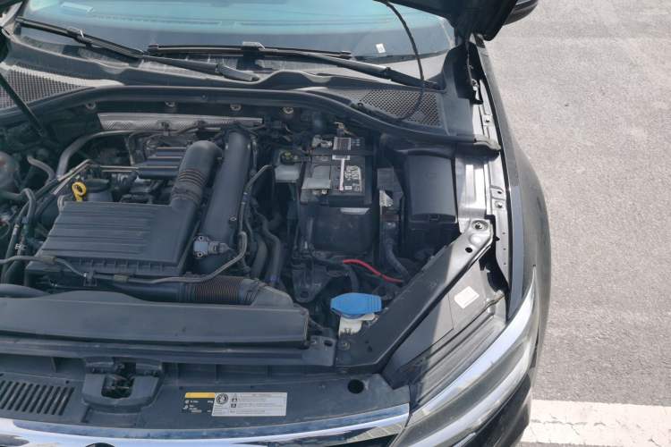 Used Volkswagen Lamando 2021 Revised Version 280TSI DSG Comfort Edition Engine Bay Left