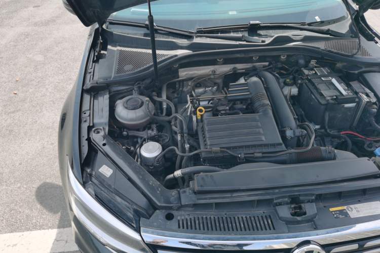 Used Volkswagen Lamando 2021 Revised Version 280TSI DSG Comfort Edition Engine Bay Right