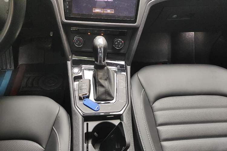 Used Volkswagen Lamando 2021 Revised Version 280TSI DSG Comfort Edition Gear Lever