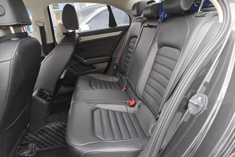 Used Volkswagen Lamando 2021 280TSI DSG Comfort Edition Left Rear Seat