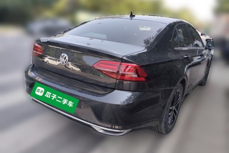 Used Volkswagen Lamando 2021 280TSI DSG Comfort Edition Rear Right 45 Deg