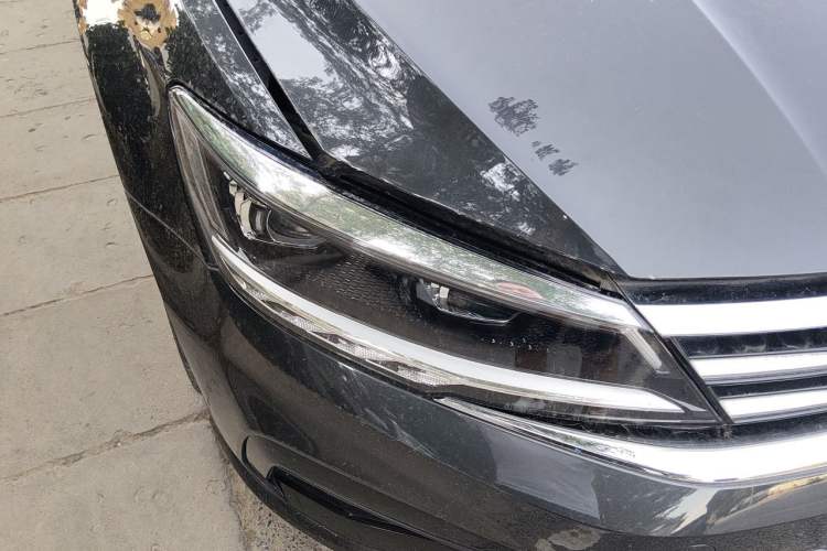 Used Volkswagen Lamando 2021 280TSI DSG Comfort Edition Right Front Headlight
