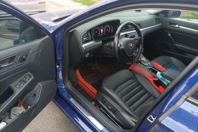 Used Volkswagen Lamando 2021 280TSI DSG Comfort Edition Driver Seat