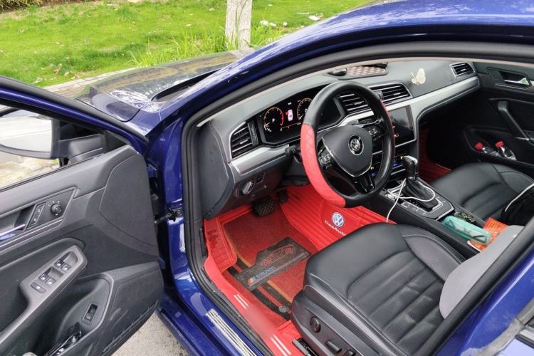 Used Volkswagen Lamando 2021 280TSI DSG Comfort Edition Driver Seat