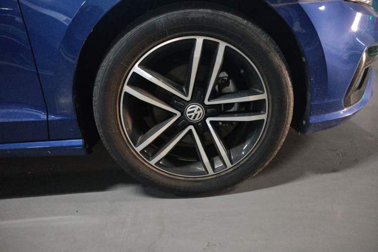Used Volkswagen Lamando 2021 280TSI DSG Comfort Edition Exterior 1