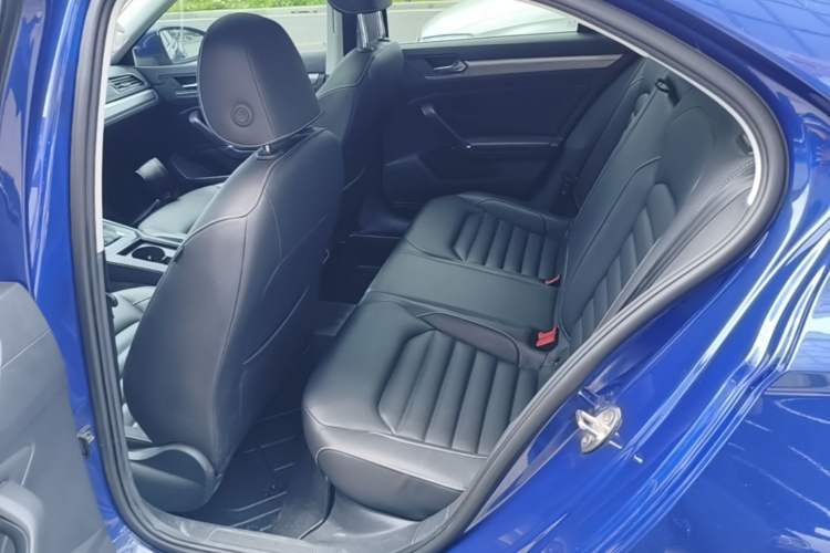 Used Volkswagen Lamando 2021 280TSI DSG Comfort Edition Left Rear Seat