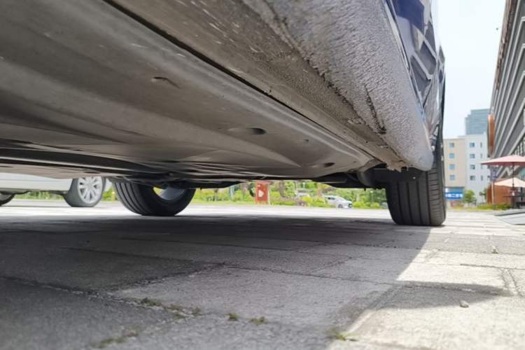 Used Volkswagen Lamando 2021 280TSI DSG Comfort Edition Left Side Sill