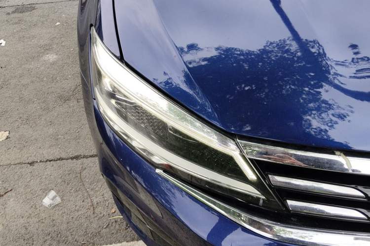 Used Volkswagen Lamando 2021 280TSI DSG Comfort Edition Right Front Headlight