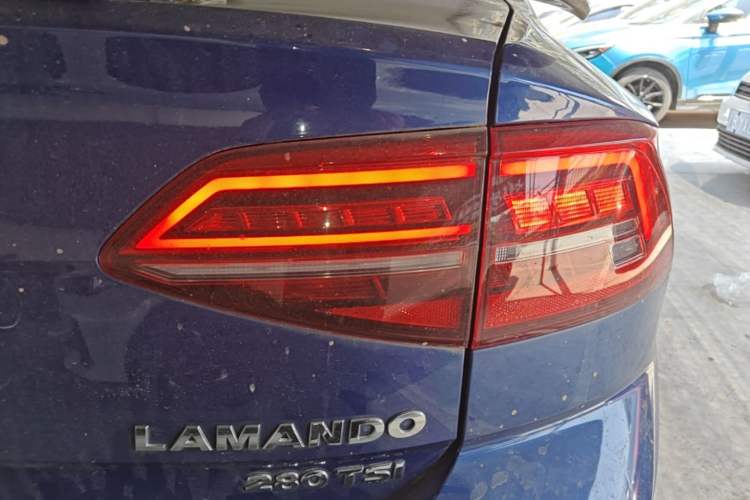Used Volkswagen Lamando 2021 Revised Version 280TSI DSG Comfort Edition Right Rear Taillight