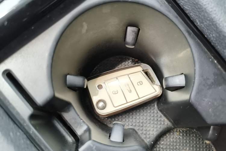 Used Volkswagen Lamando 2021 280TSI DSG Comfort Edition Vehicle Key