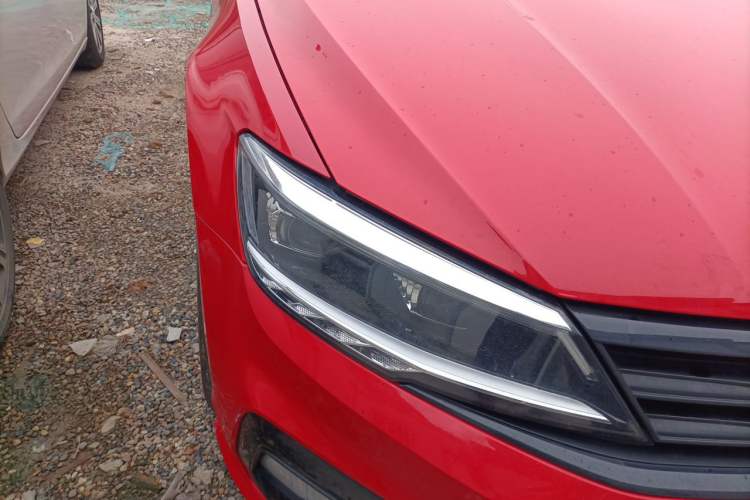 Used Volkswagen Lamando 2021 280TSI DSG Comfort Edition Right Front Headlight