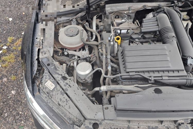Used Volkswagen Lamando 2021 280TSI DSG Comfort Edition Engine Bay Right
