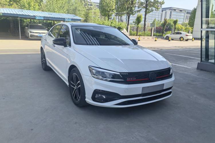 Used Volkswagen Lamando 2021 280TSI DSG Comfort Edition Exterior 3