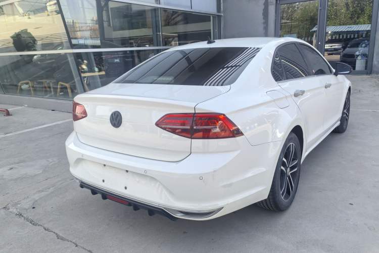 Used Volkswagen Lamando 2021 280TSI DSG Comfort Edition Exterior 8