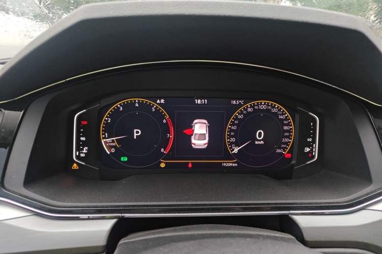 Used Volkswagen Lamando 2021 280TSI DSG Comfort Edition Instrument Cluster