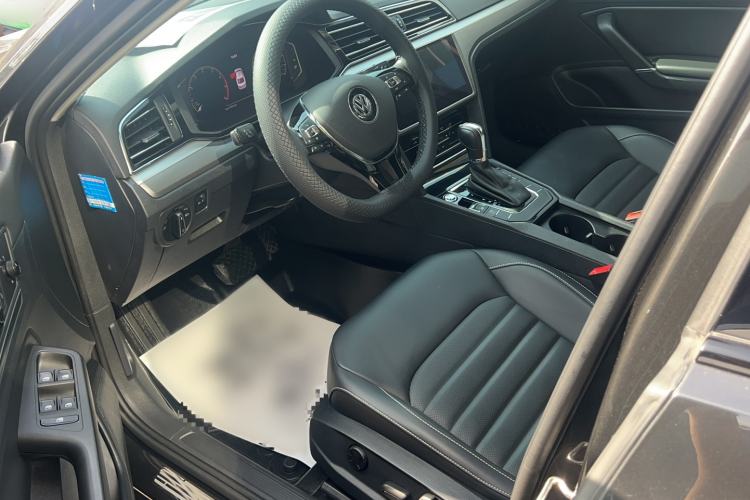 Used Volkswagen Lamando 2021 280TSI DSG Comfort Edition Interior 1