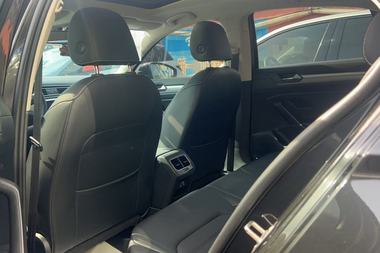 Used Volkswagen Lamando 2021 280TSI DSG Comfort Edition Interior 2