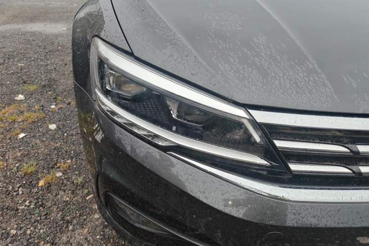 Used Volkswagen Lamando 2021 280TSI DSG Comfort Edition Right Front Headlight