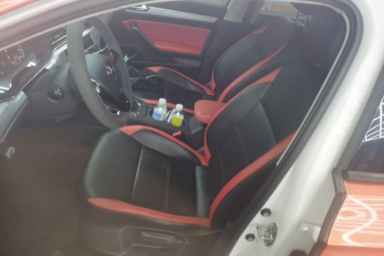Used Volkswagen Lamando 2021 230TSI DSG Fashion Edition Left Front Seat