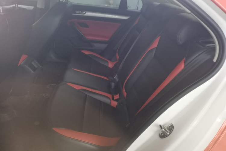 Used Volkswagen Lamando 2021 230TSI DSG Fashion Edition Left Rear Seat