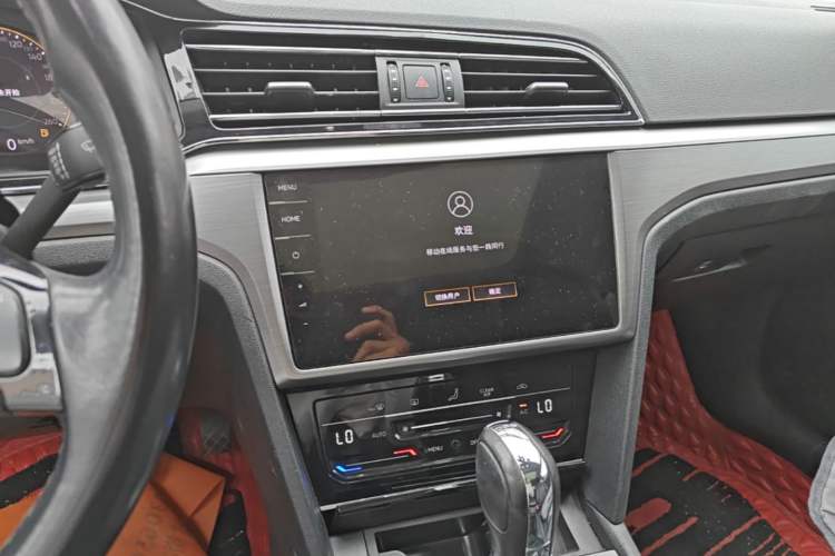 Used Volkswagen Lamando 2021 Revised Version 280TSI DSG Comfort Edition Audio And AC Panel