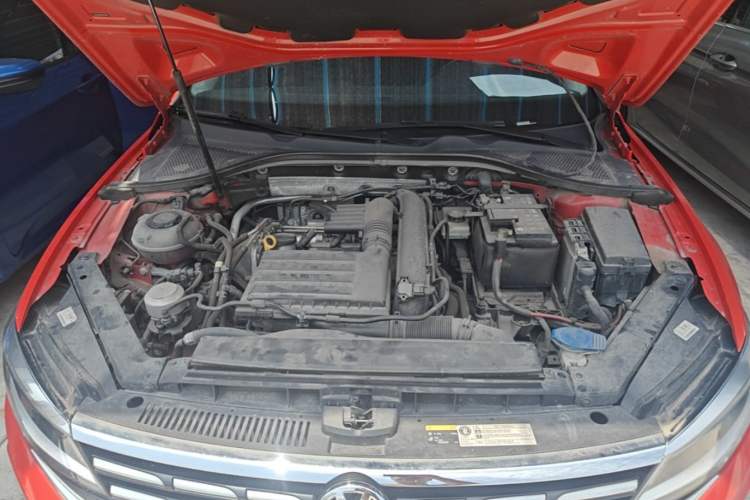 Used Volkswagen Lamando 2021 280TSI DSG Luxury Phantom Edition Engine Bay