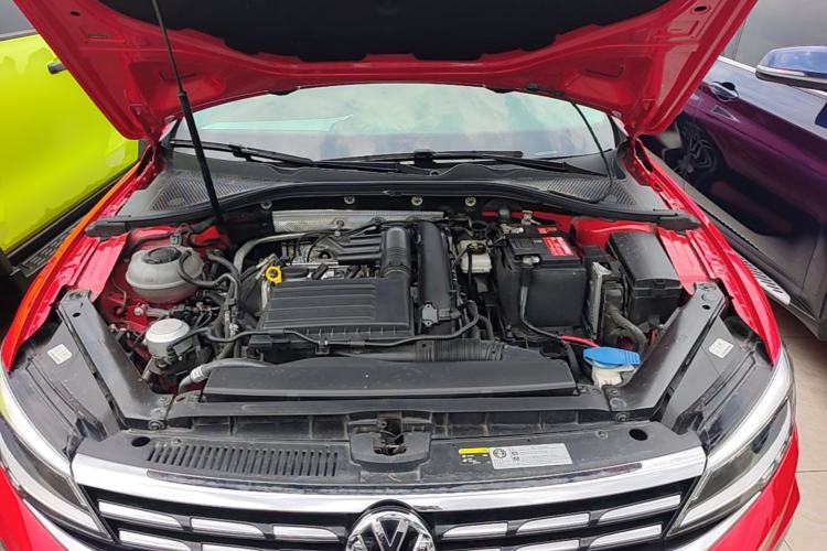 Used Volkswagen Lamando 2021 280TSI DSG Comfort Edition Engine Bay