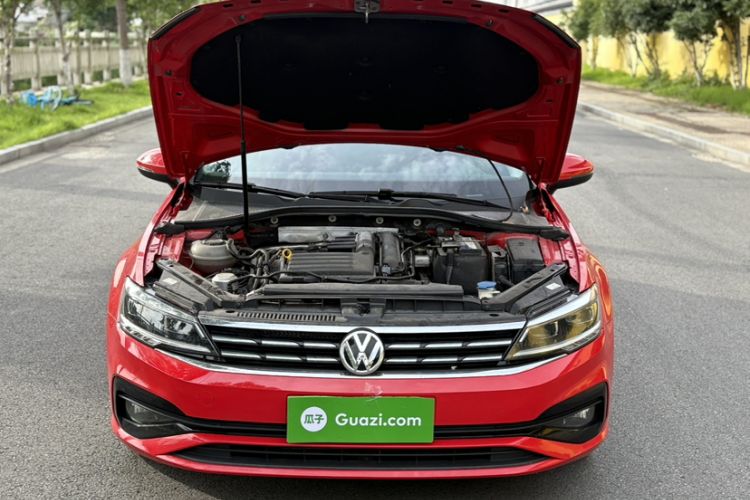 Used Volkswagen Lamando 2021 280TSI DSG Comfort Edition Engine Bay
