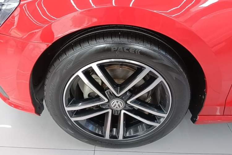 Used Volkswagen Lamando 2021 280TSI DSG Comfort Edition Exterior 4