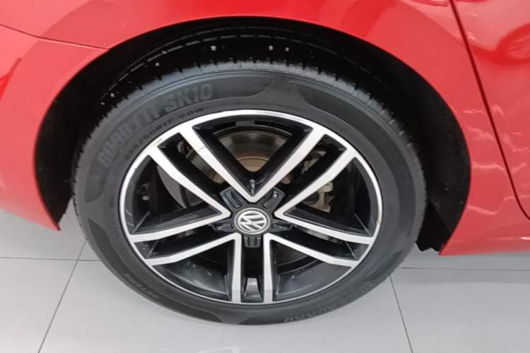 Used Volkswagen Lamando 2021 280TSI DSG Comfort Edition Exterior 5