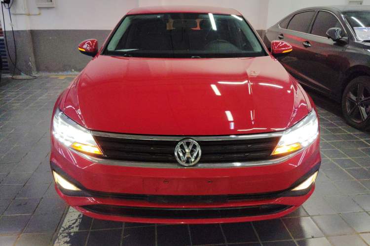 Used Volkswagen Lamando 2021 230TSI DSG Fashion Edition Front