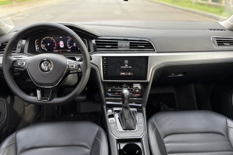 Used Volkswagen Lamando 2021 280TSI DSG Comfort Edition Interior 2